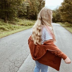 Meet your Posher, Charlee